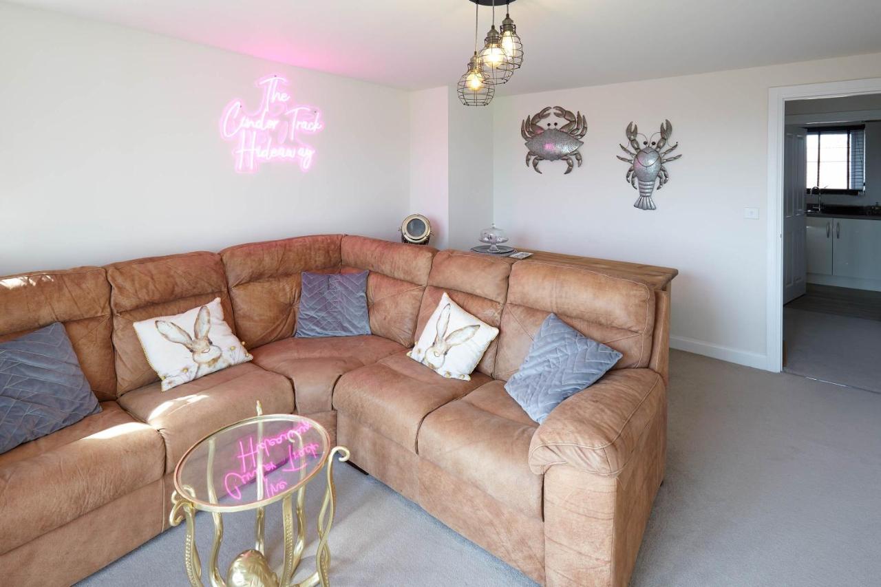 Host & Stay - The Cinder Track Hideaway Whitby Exteriér fotografie